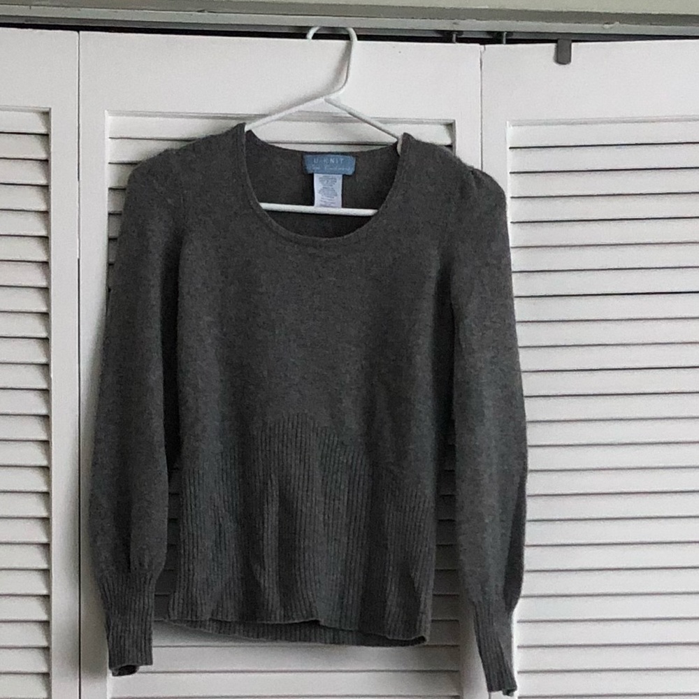 Long sleeve sweater